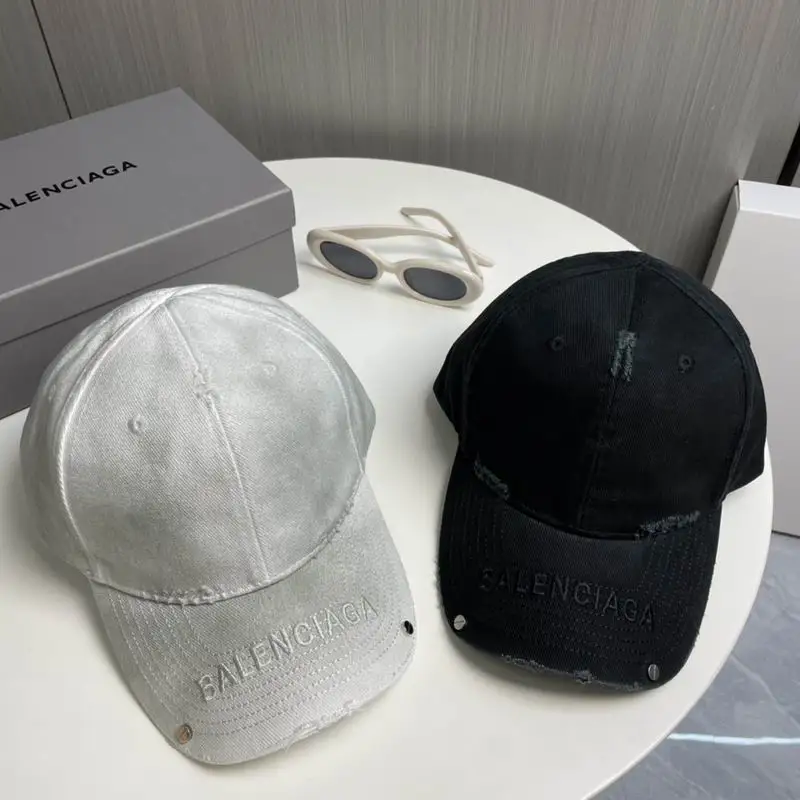 25 Balenciaga Cap 1030